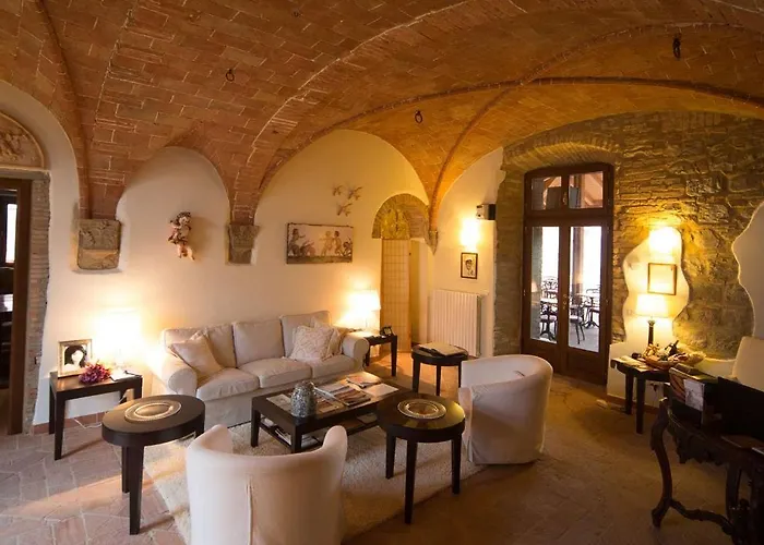 Borgo Della Speranza فولتيرا